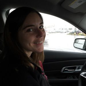 Meet your Posher, Nicole